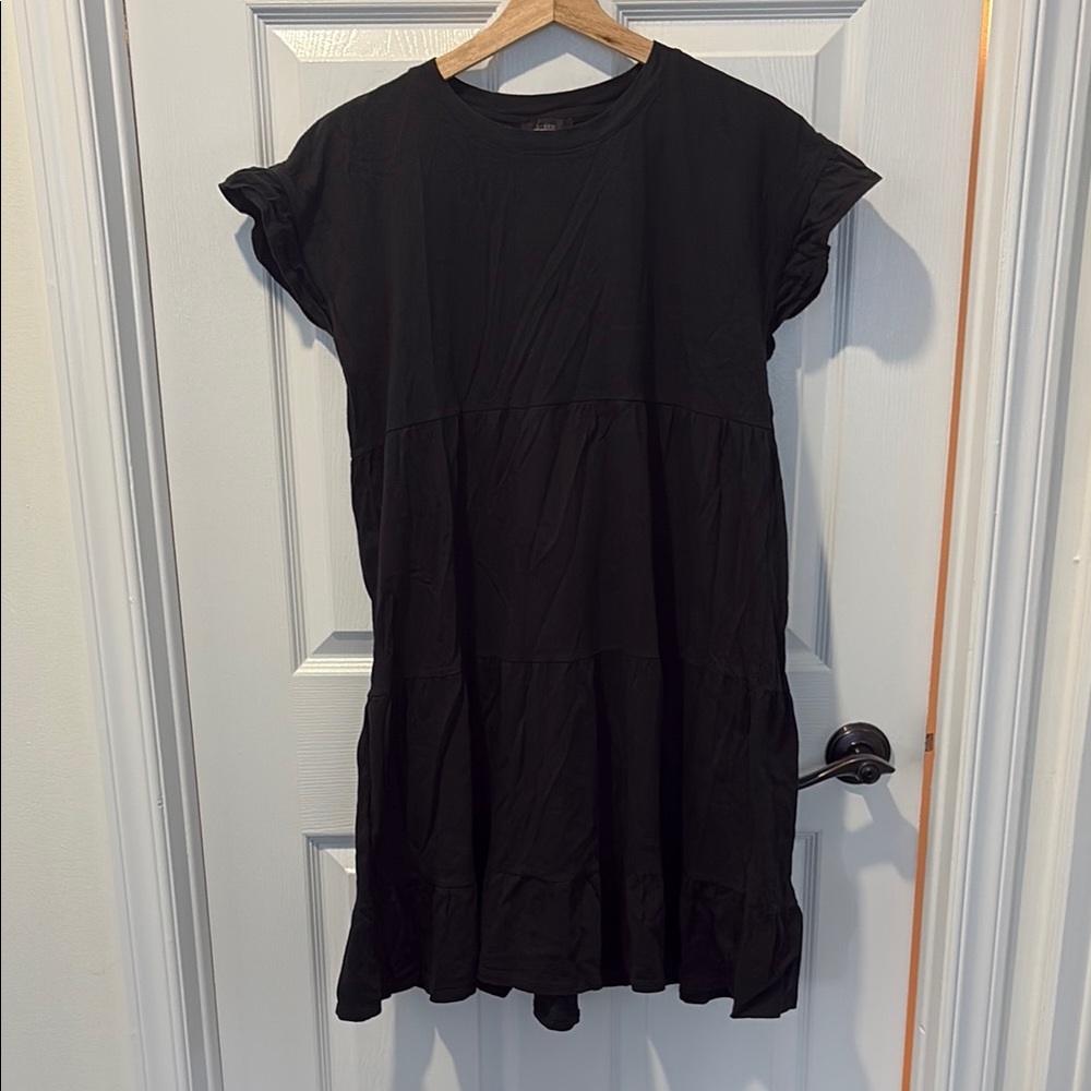 J Crew Black Tiered Short Sleeve Dress